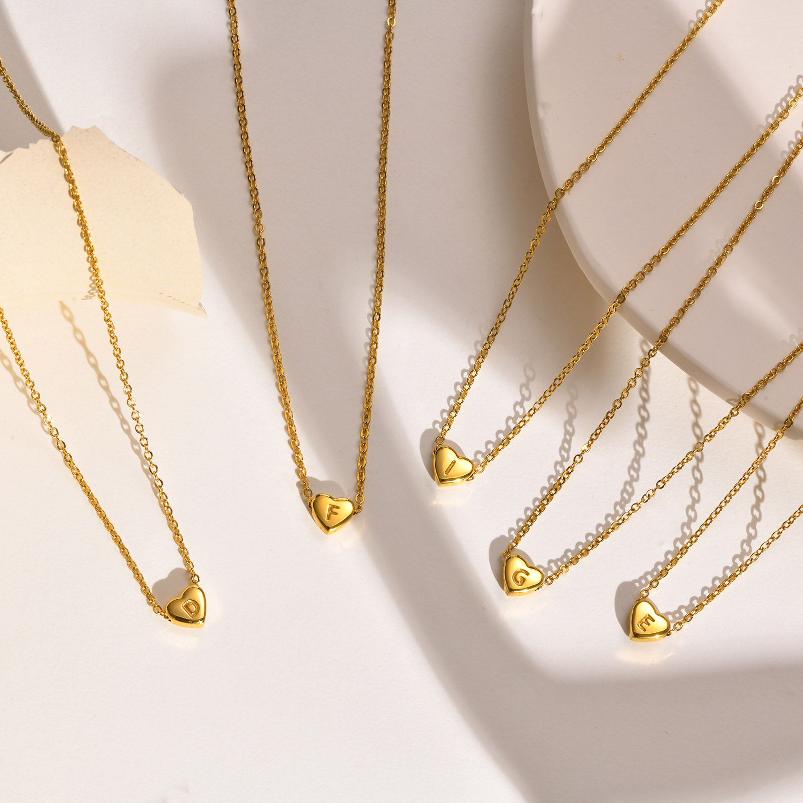 Collares con Iniciales de la A - Event Z reseña y precio